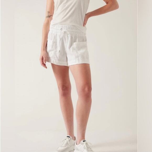 NEW Athleta Cabo Linen Pull On Drawstring Shorts Sz 14 White - Picture 1 of 10